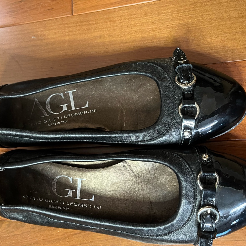 AGL Black Ballet Flats Designer Cap-Toe Buckle Patent/Leather Euro Size 38.5